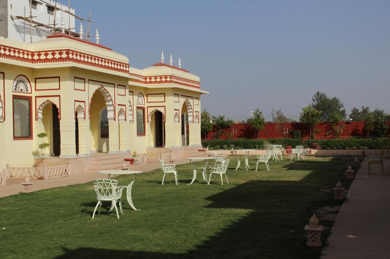 The Grand Barso Hotel Bharatpur Exterior photo