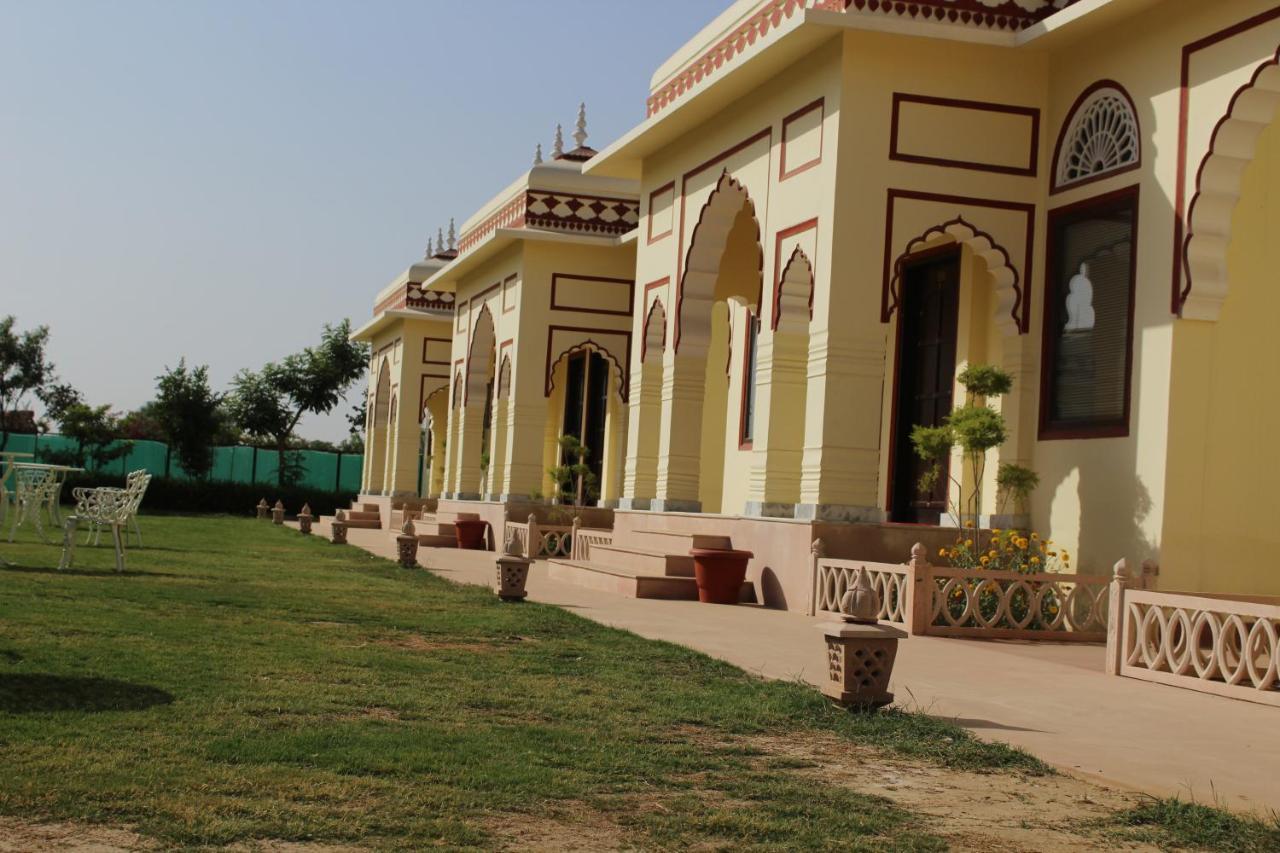 The Grand Barso Hotel Bharatpur Exterior photo