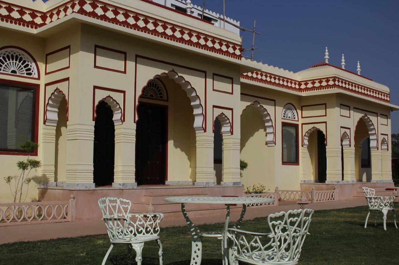 The Grand Barso Hotel Bharatpur Exterior photo