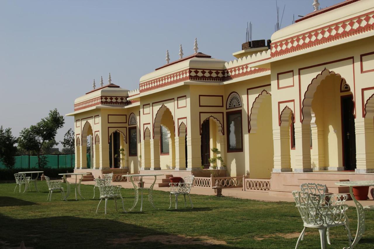 The Grand Barso Hotel Bharatpur Exterior photo