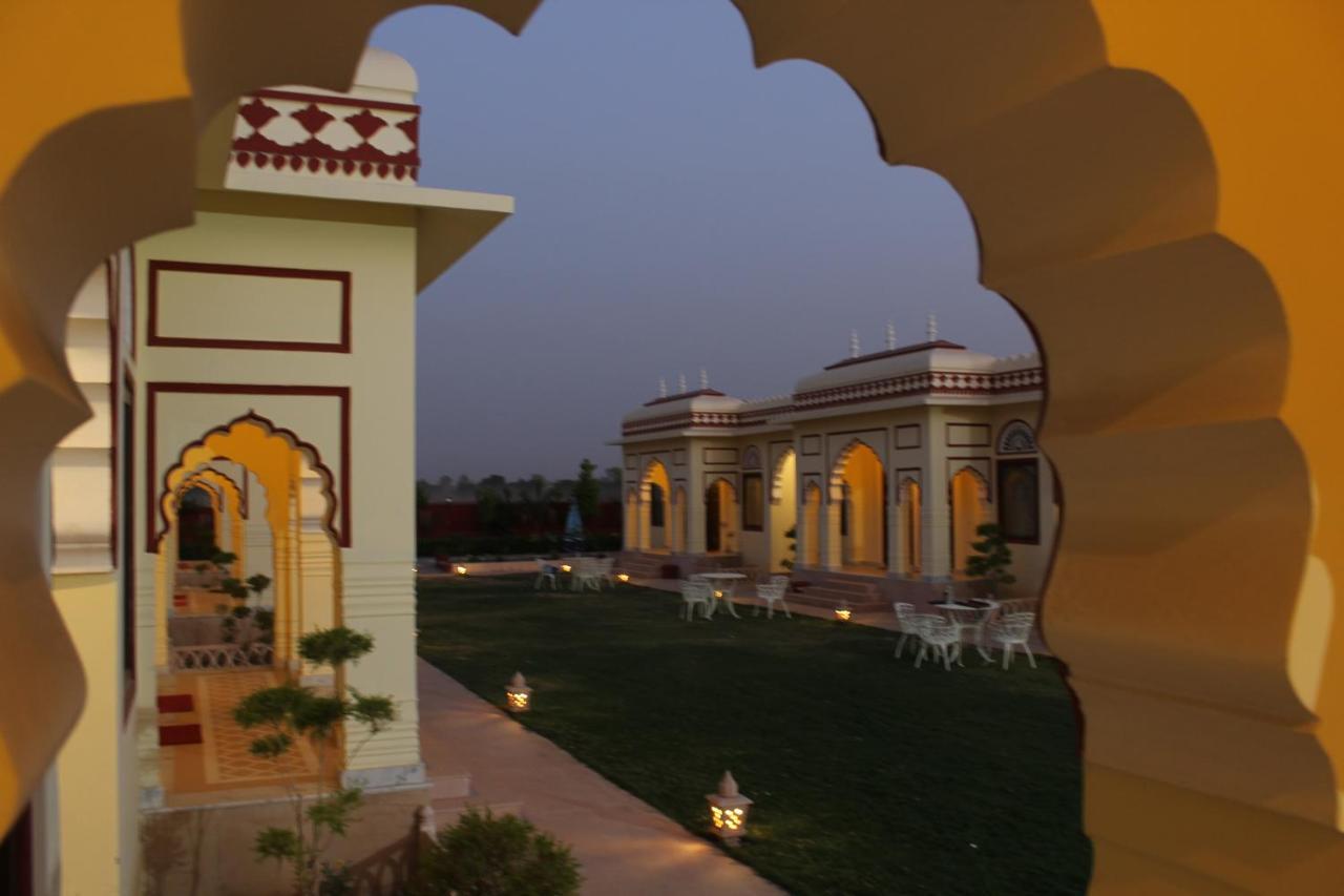 The Grand Barso Hotel Bharatpur Exterior photo