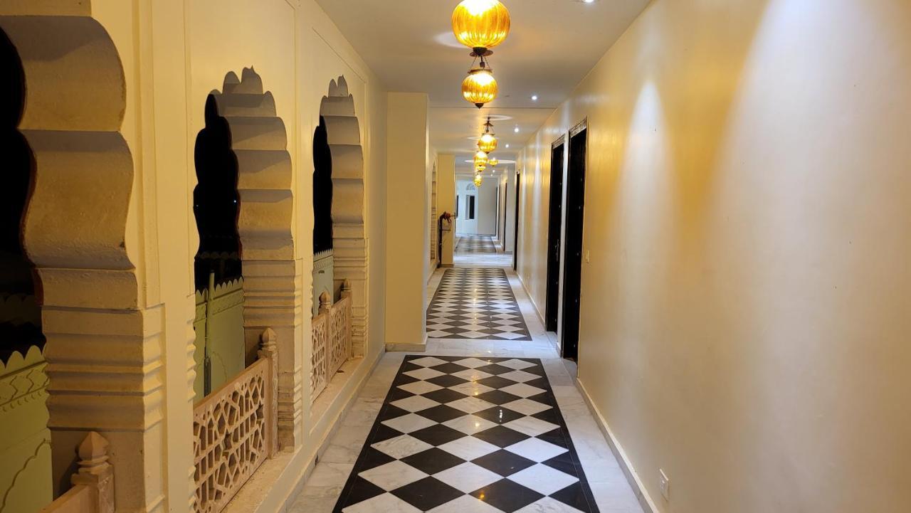 The Grand Barso Hotel Bharatpur Exterior photo
